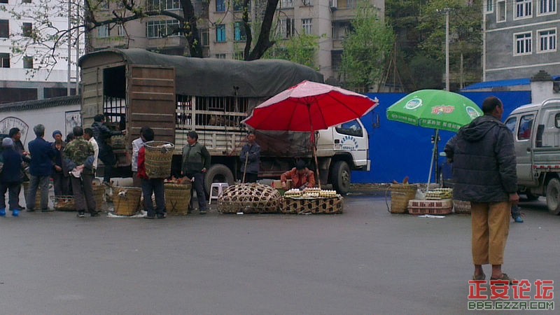 繁华的正安街道（农贸市场）插图1