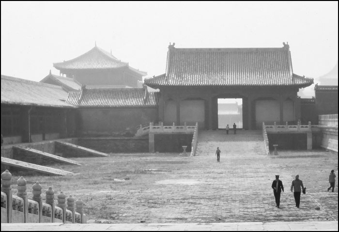 走在80年代的大街上插图33