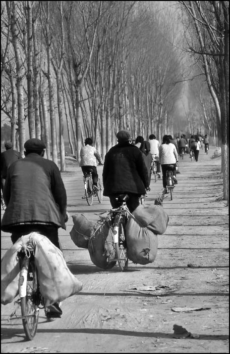 走在80年代的大街上插图65