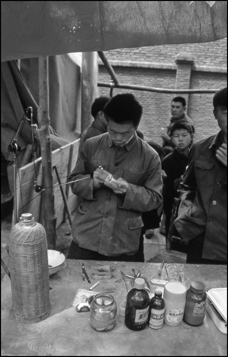 走在80年代的大街上插图22