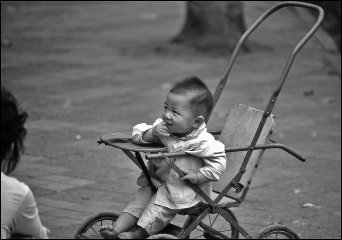 走在80年代的大街上插图39