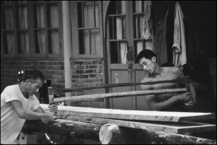走在80年代的大街上插图50