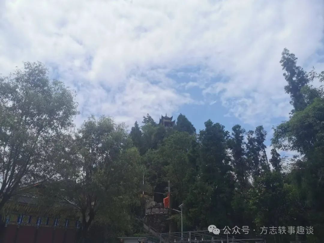 遵义正安：凤仪有座石笋峰插图7