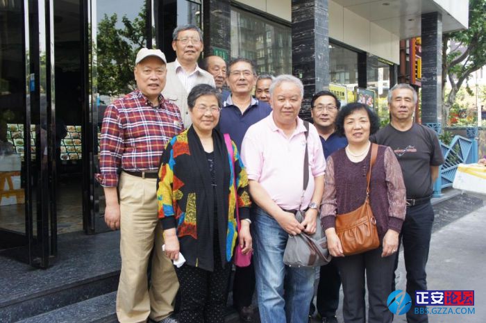 当年插队生活艰难，今日欢聚情深意长插图8