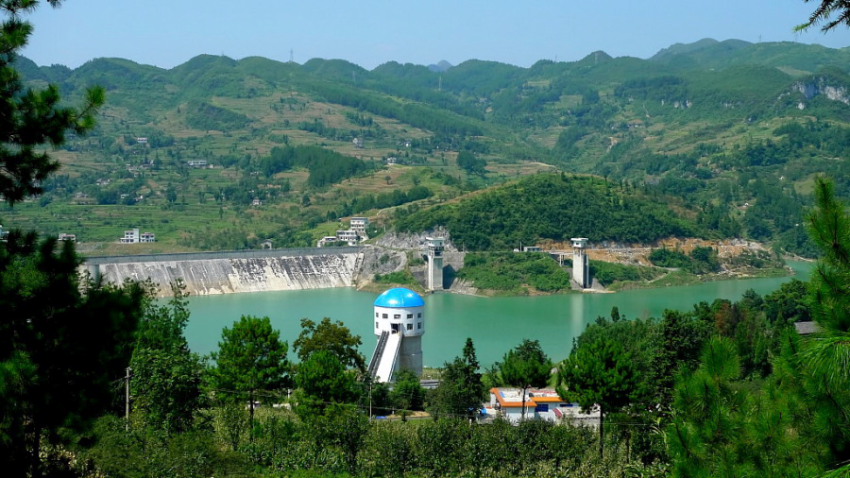 24-桐梓水库.JPG