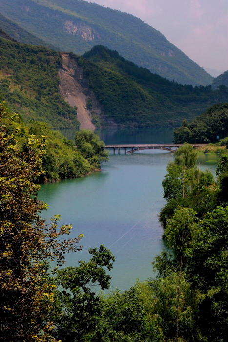 06-道真沙坝水库.JPG