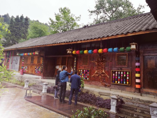 正安县：桃花源里辟扶贫蹊径插图2