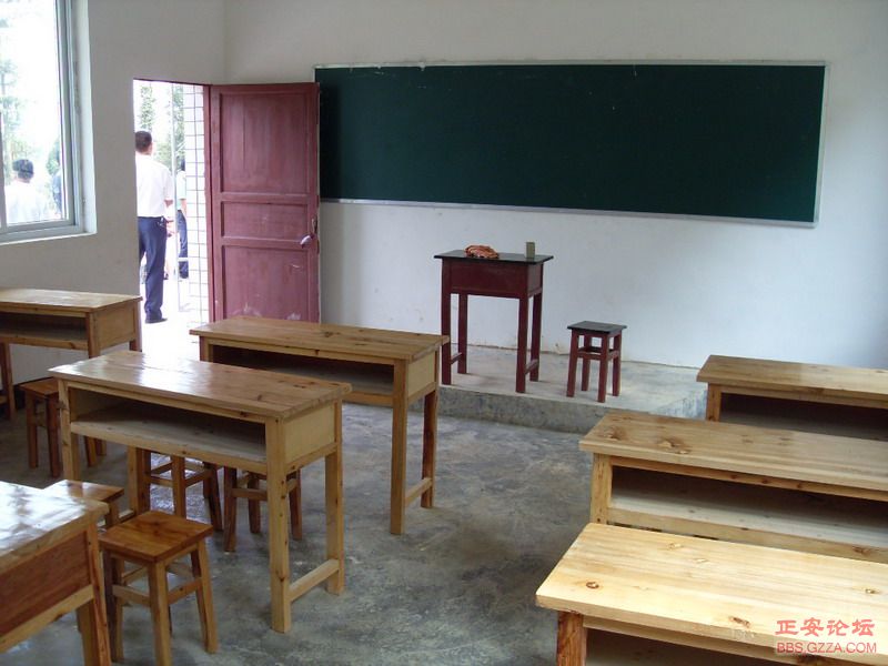 09.9.5乐俭乡天鹅池明家小学竣工典礼 057_缩小大小.jpg