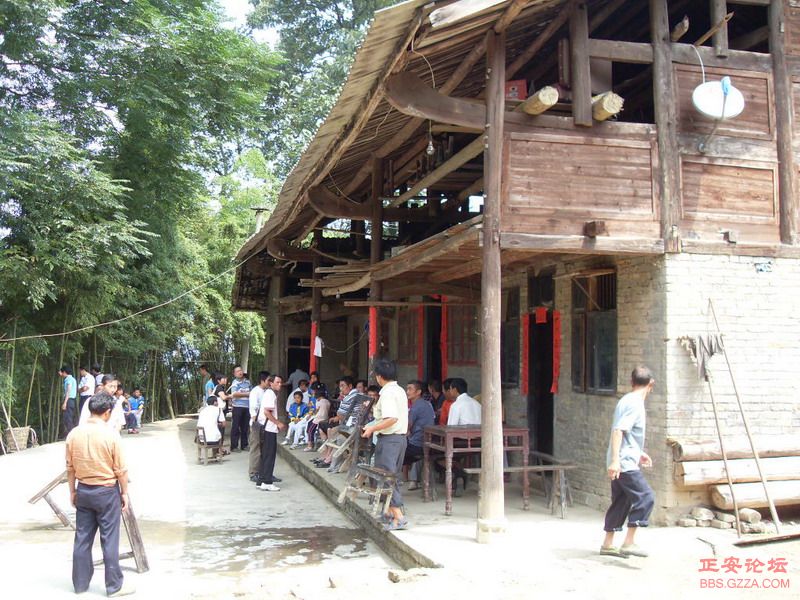 09.9.5乐俭乡天鹅池明家小学竣工典礼 121_缩小大小.jpg