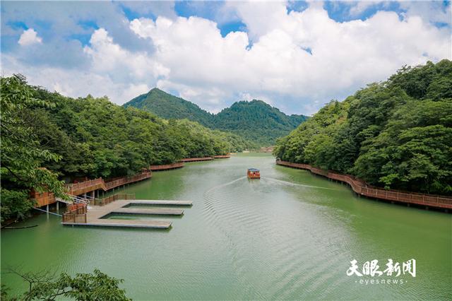 正安：绿水青山催生“避暑经济”插图1