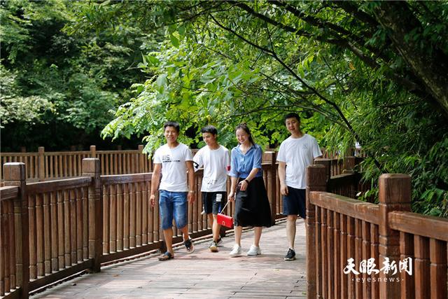 正安：绿水青山催生“避暑经济”插图3