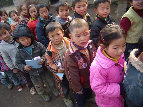 碧峰湾丘小学公益行插图5