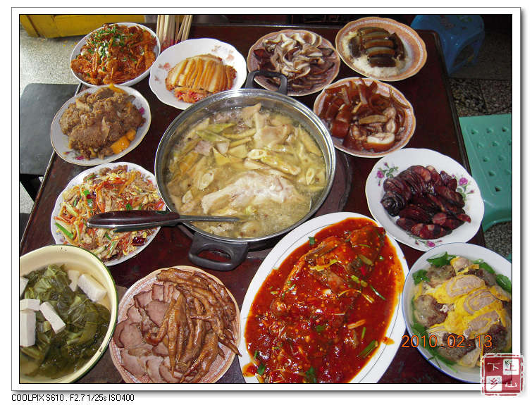 我家的年夜饭插图1