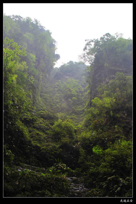 二道河：鬼爷劈山.jpg