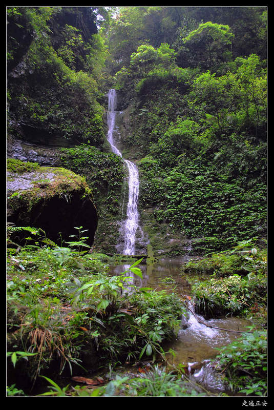 二道河：仙坠白练.jpg