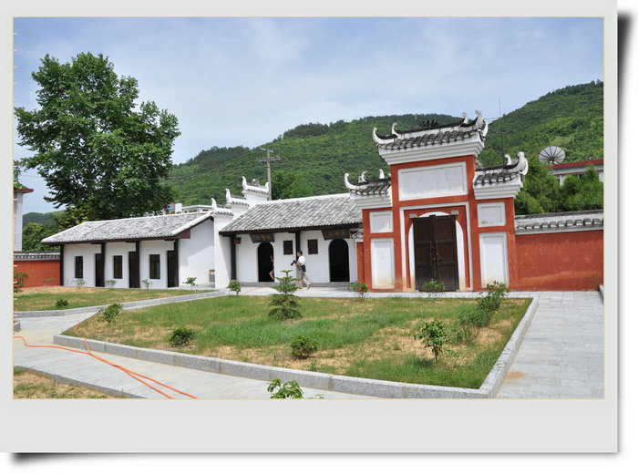 尹珍务本堂剪影插图14