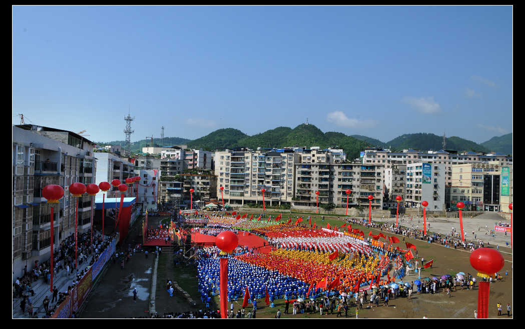 正安县庆祝建党90周年激情广场大家唱活动剪影插图14