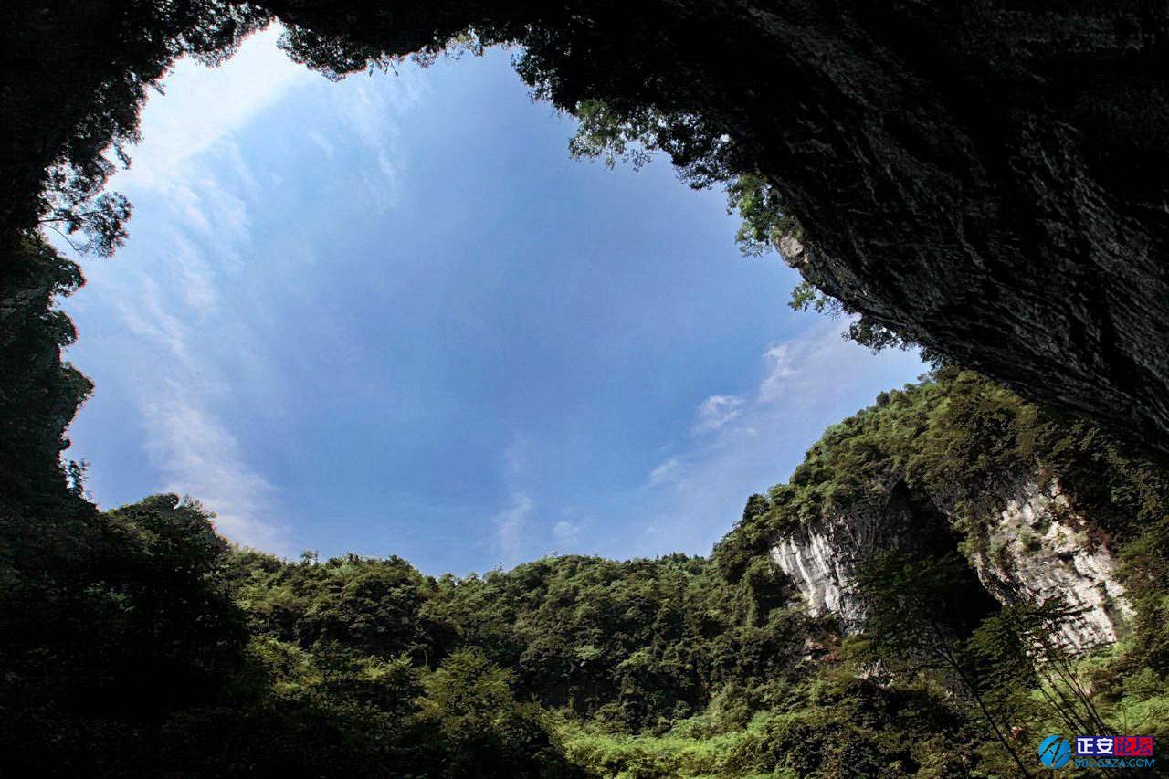 神奇的喀斯特地貌–黔北正安桴焉穿洞.天坑插图8