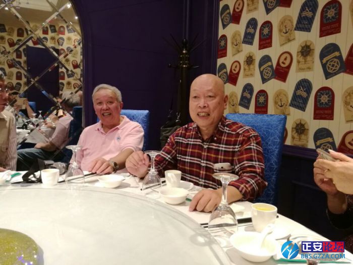 当年插队生活艰难，今日欢聚情深意长插图3