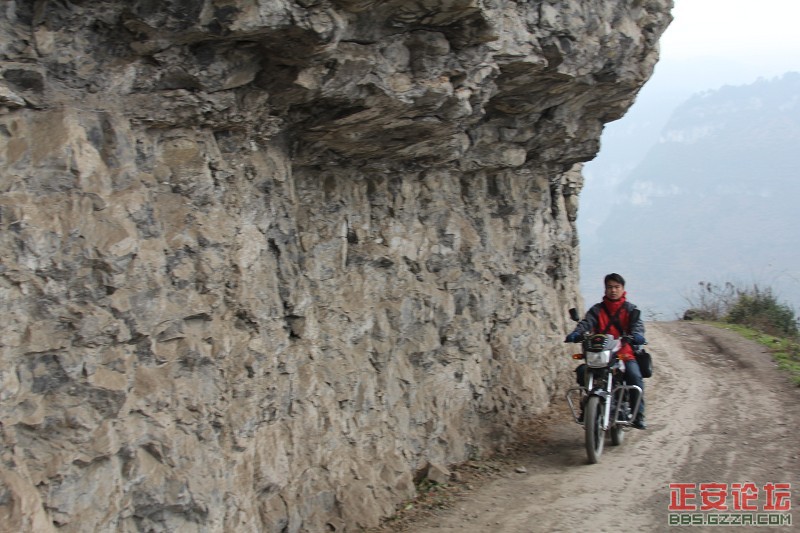 除路骑行.jpg