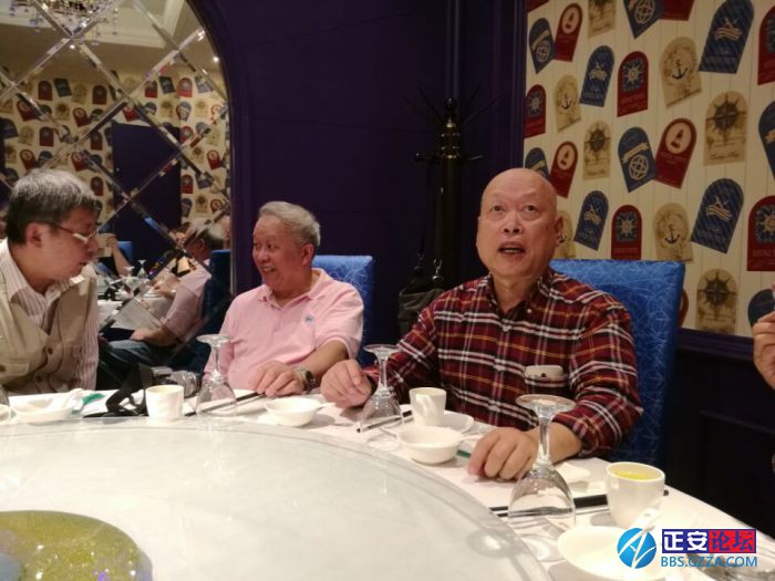 当年插队生活艰难，今日欢聚情深意长插图6
