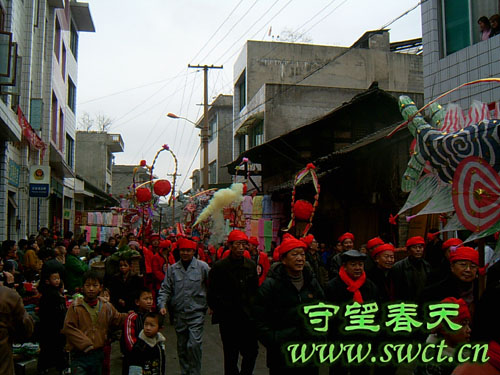 正安县安场玩龙灯插图6