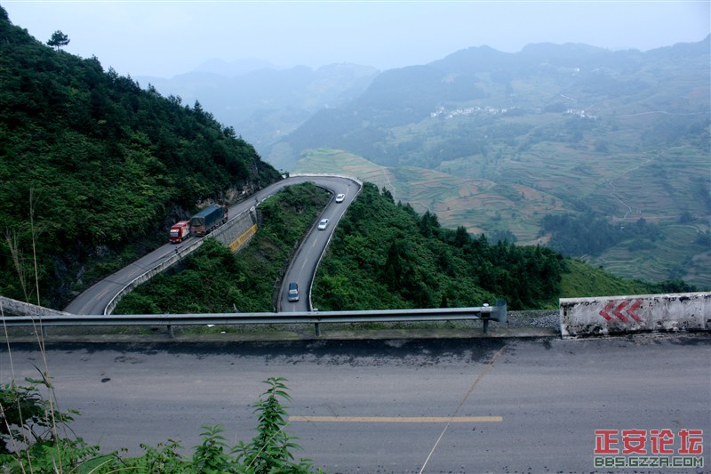 巅峰险路——九道拐插图3