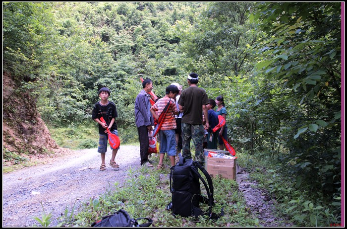 手牵手关注基础教育 心连心情系留守儿童大型公益活动插图79