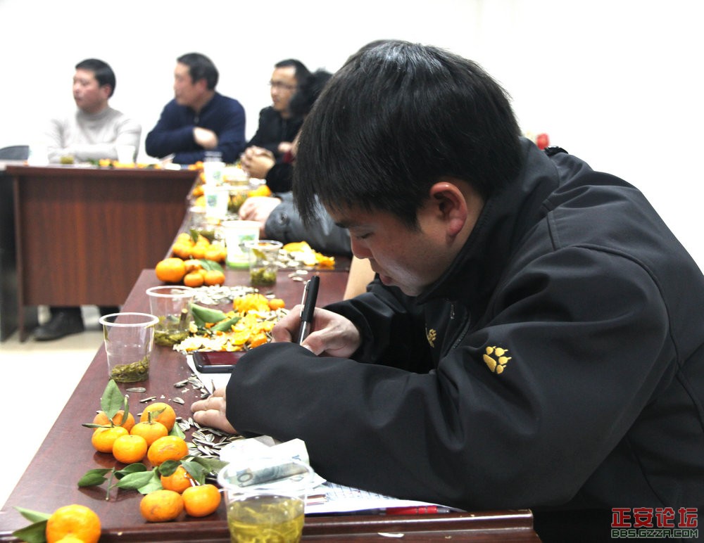 正安论坛和正安县摄影协会联合召开2013年年会花絮图片插图3
