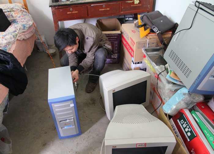 手牵手关注基础教育 心连心情系留守儿童大型公益活动插图123